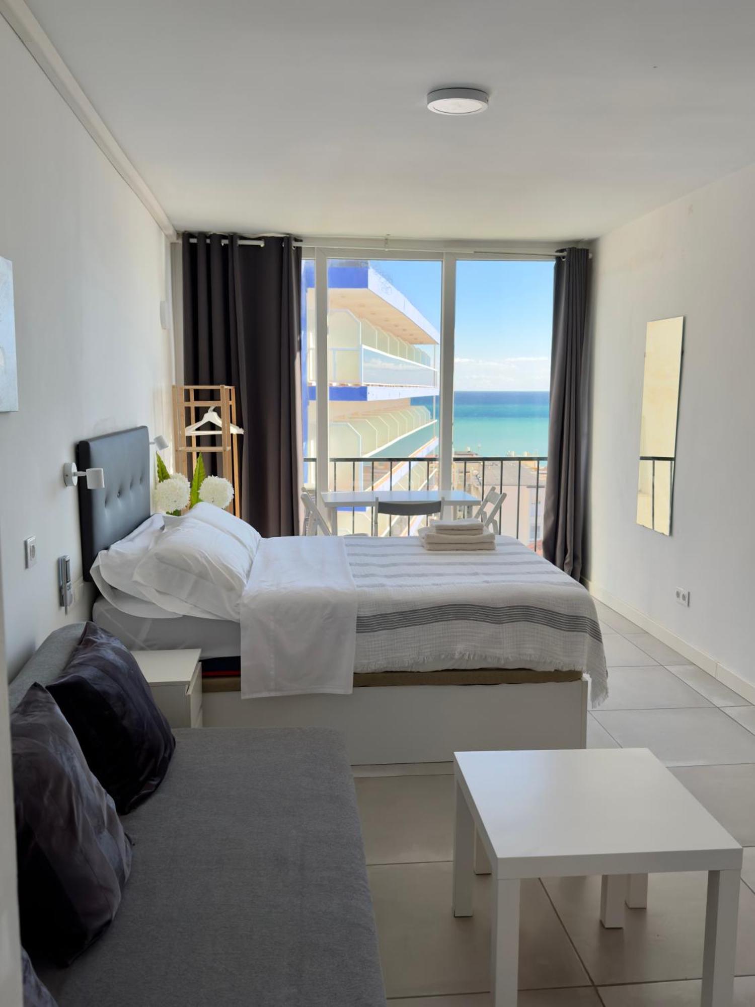Inviting Studio With Sea View Torremolinos Exteriér fotografie